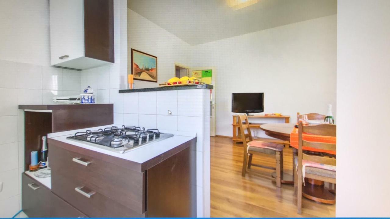 Apartment Amber Koromačno Εξωτερικό φωτογραφία